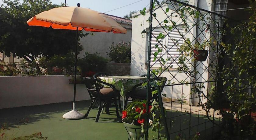 Apartman Nena Apartment Кленовица Стая снимка