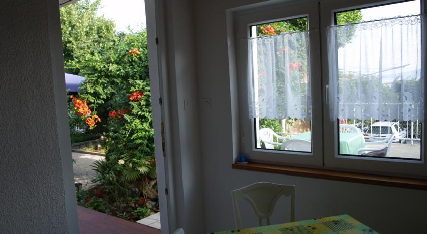 Apartman Nena Apartment Кленовица Стая снимка
